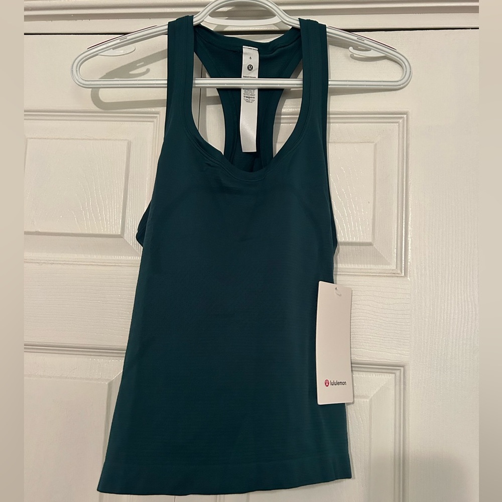 Lululemon blue-green tank top (race length). brand new with tags/never worn.